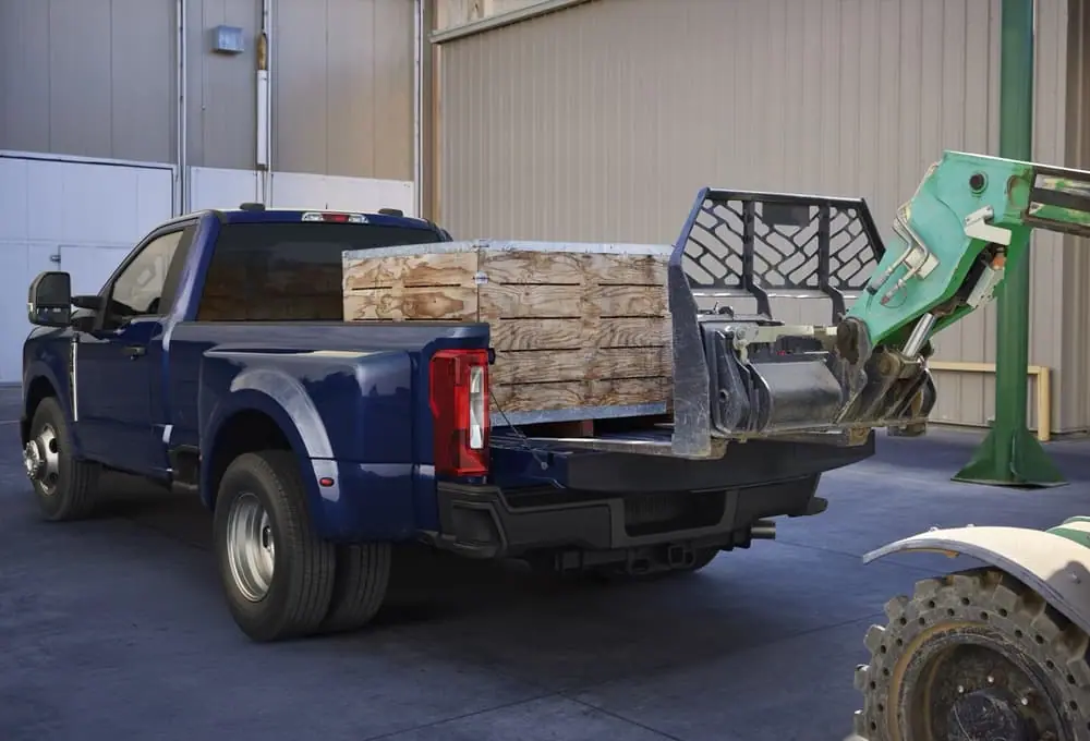 Ford Super Duty: обзор F-250, F-350 и F-450 для тех, кому мало обычного пикапа