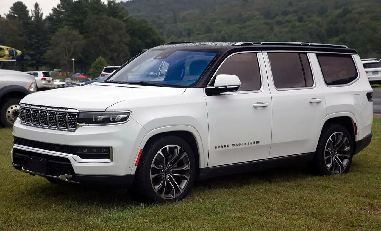 Jeep Grand Wagoneer 2025 — купить, цена